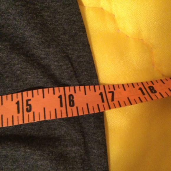 ⭐️🍎 Long Heather Grey Skirt with side slit by Mossimo - Picture 5 of 13